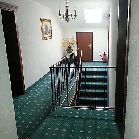 Hotel Garni Dietrich 2*