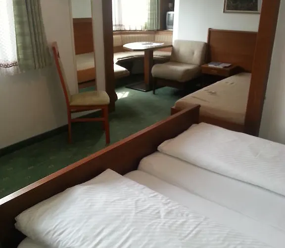 Hotell Garni Dietrich 2*